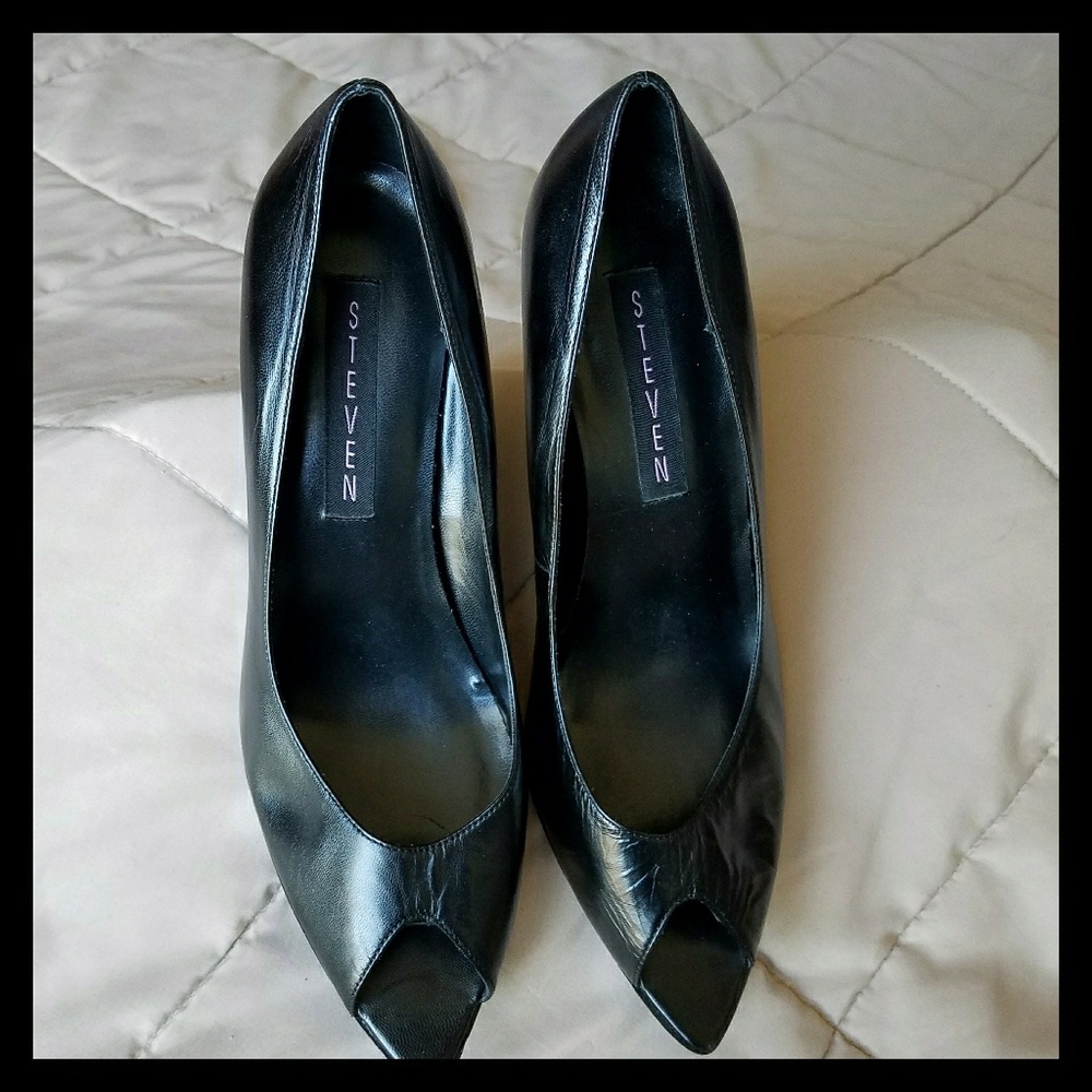 👠Steven by Steve Madden Peep Toe Stilletos Size 9